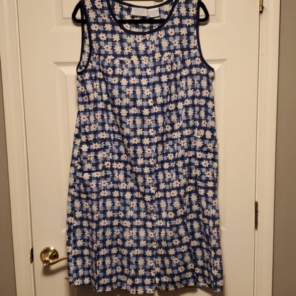 Ashley Taylor Vintage House Dress